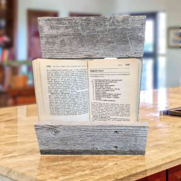 Cook Book Stand front with book