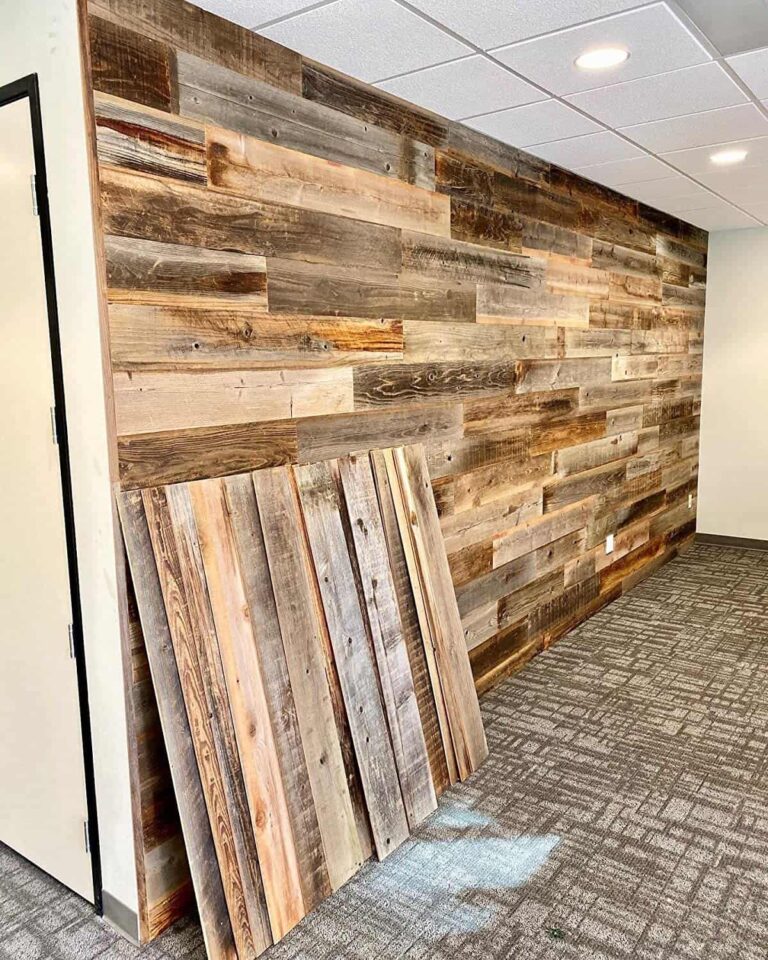 Rockin' Wood Real Wood Nail Up Application Rustic Reclaimed Naturally Weathered Barn Wood Accent Paneling Board Planks for Home Walls, 104 Square