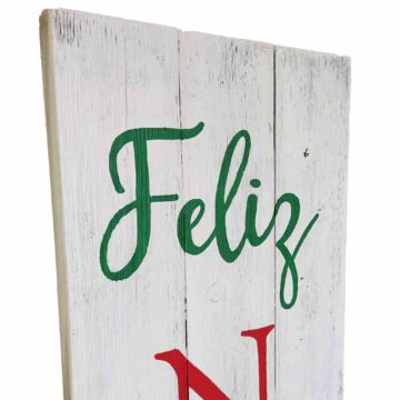 Feliz Navidad vertical close up