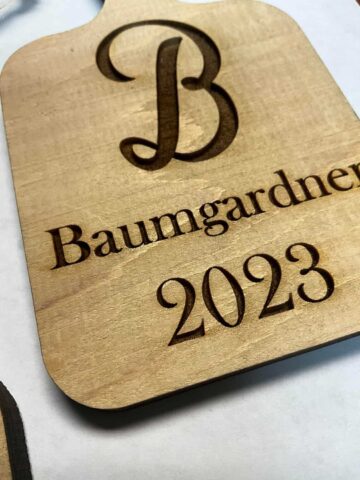 Personalized Mini Cutting Board Ornaments-texture