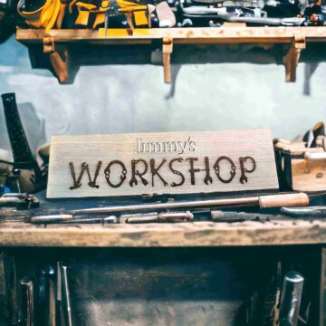 Customized Father's Day Sign Workshop