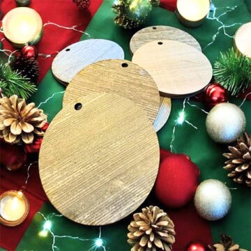 Blank-Circle-Barn-Wood-Ornament-mockup.jpg